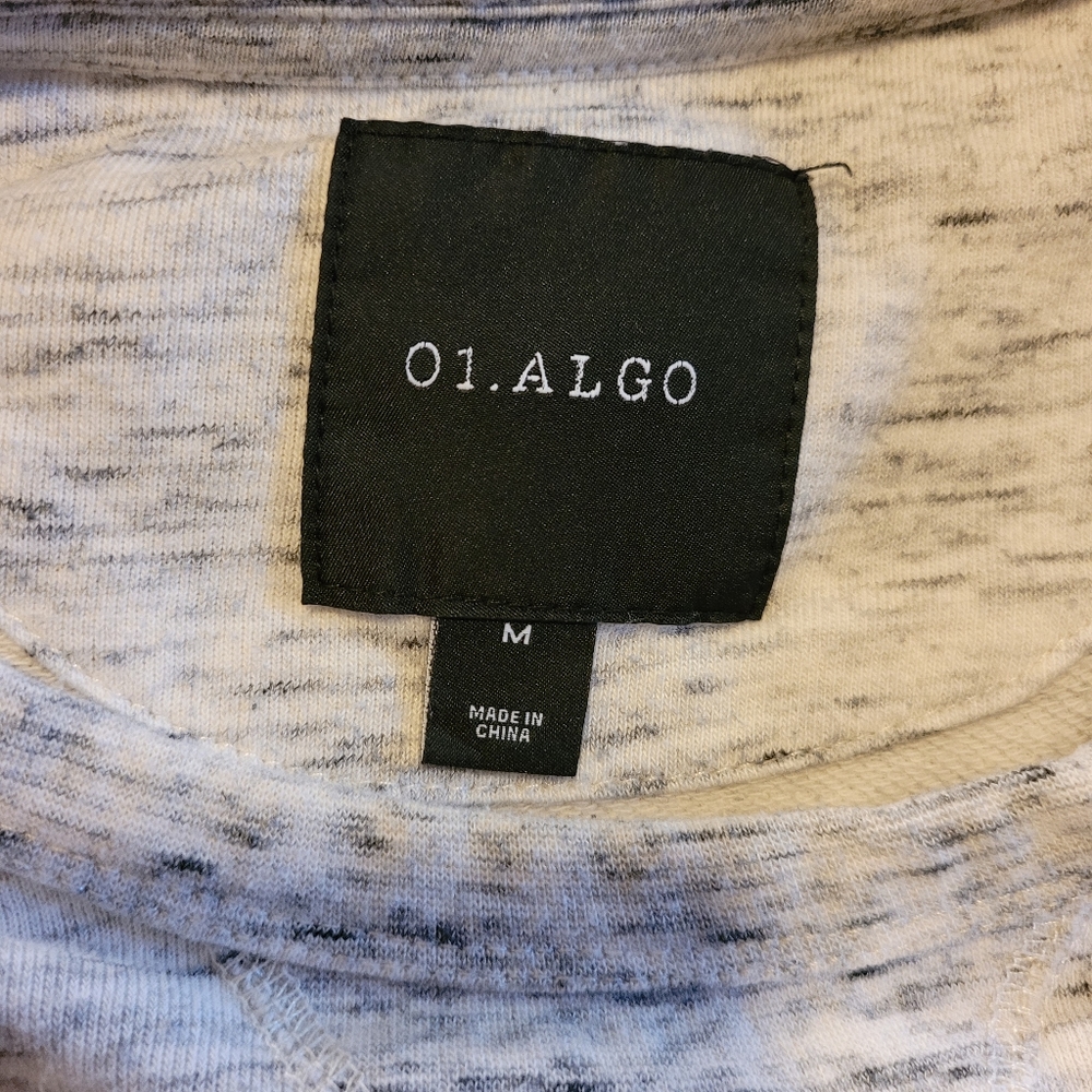 01.Algo Long Sleeve Shirt